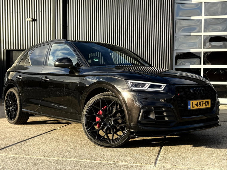 Vehicle Image 11