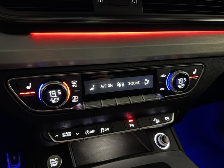 Vehicle Image 50