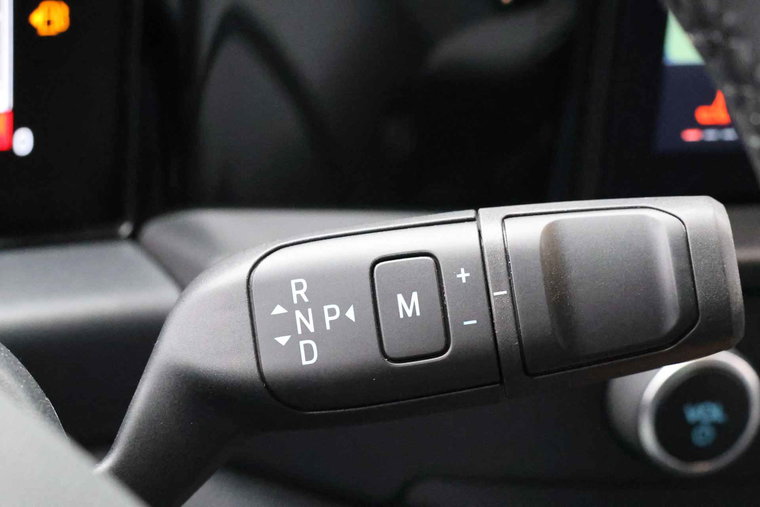 Vehicle Image 38