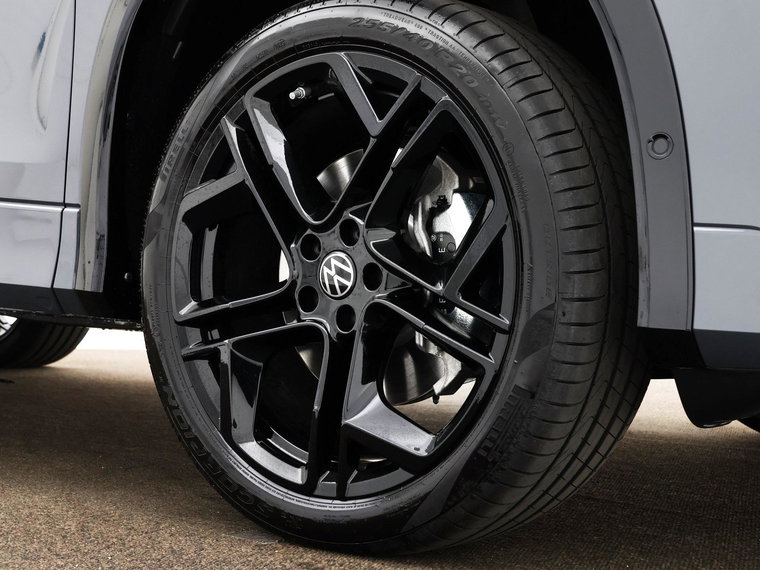 Vehicle Image 27