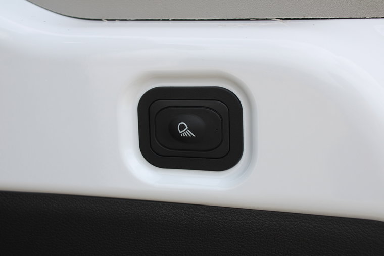 Vehicle Image 36