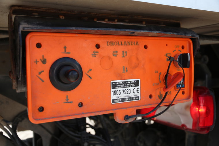 Vehicle Image 18