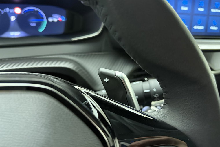 Vehicle Image 30