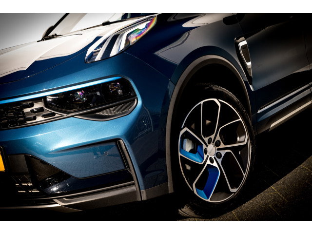 Vehicle Image 10