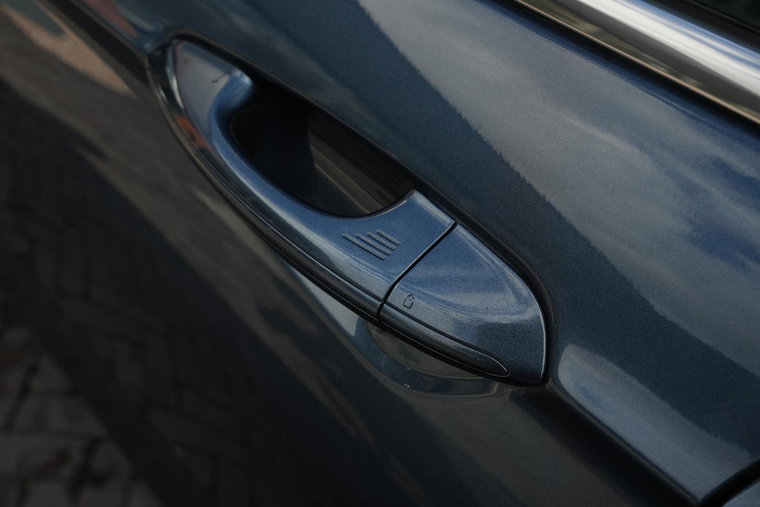 Vehicle Image 35
