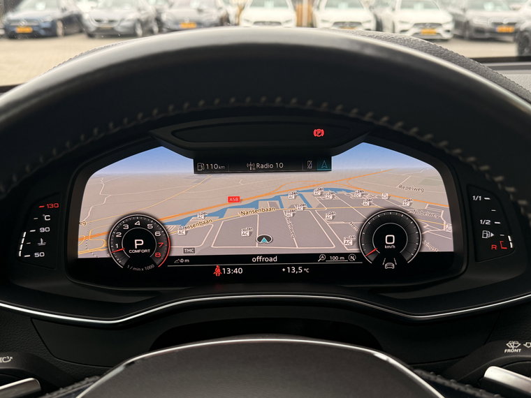 Vehicle Image 17
