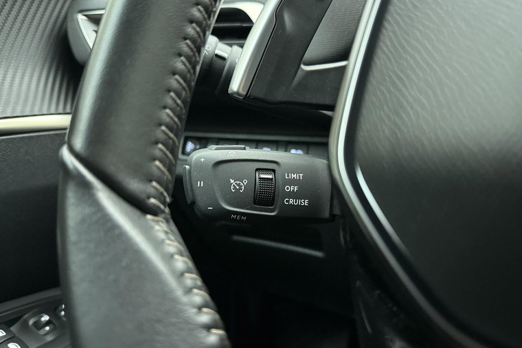 Vehicle Image 27