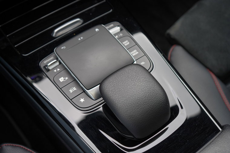 Vehicle Image 36