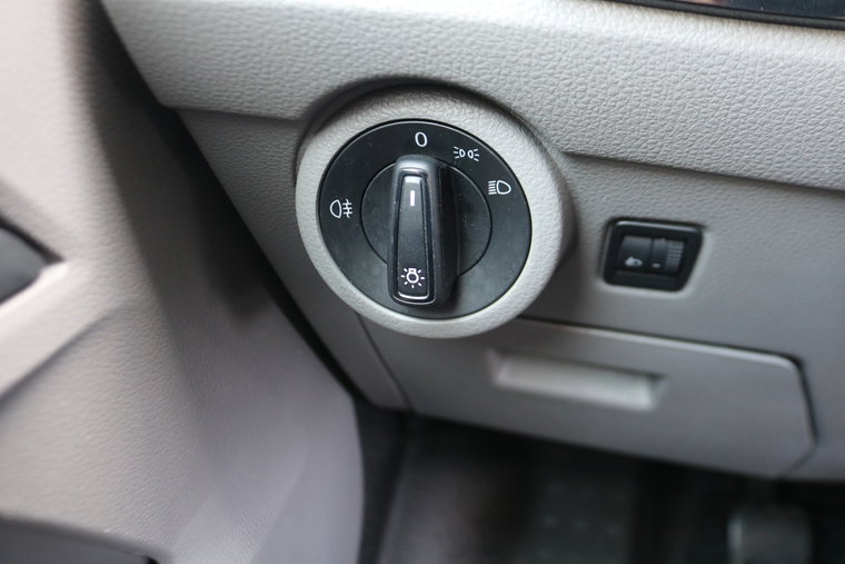 Vehicle Image 23