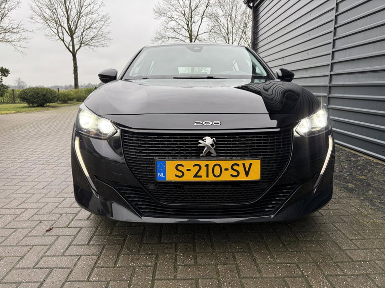 Vehicle Image 24