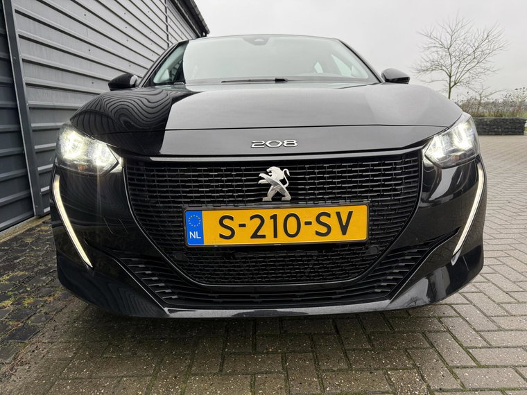 Vehicle Image 26
