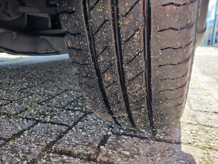 Vehicle Image 17