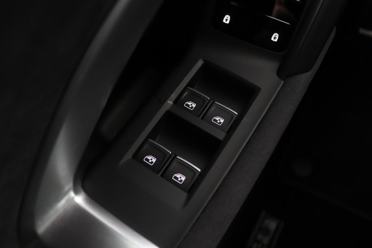 Vehicle Image 51