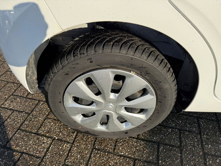 Vehicle Image 20