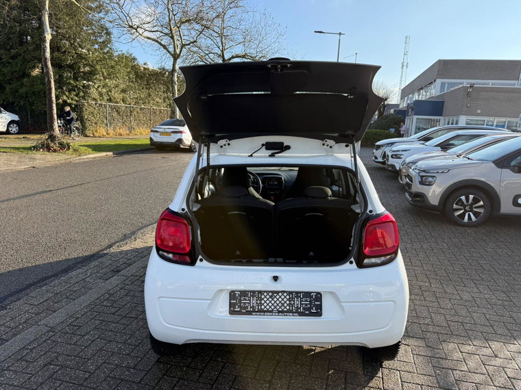 Vehicle Image 22