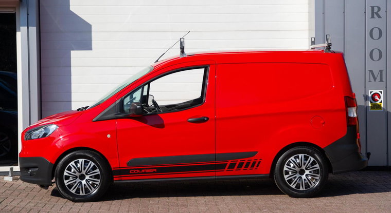 Vehicle Image 10
