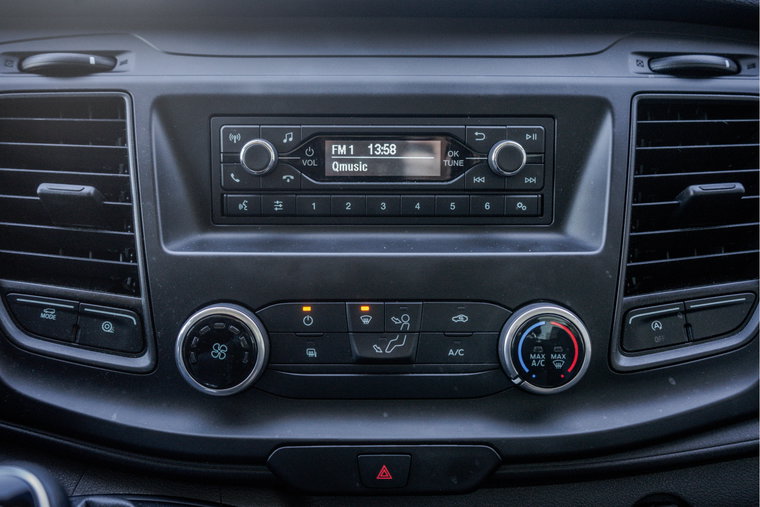 Vehicle Image 15