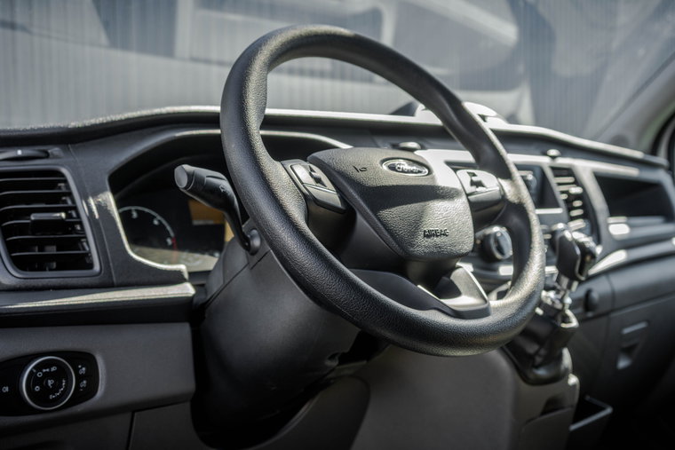 Vehicle Image 9