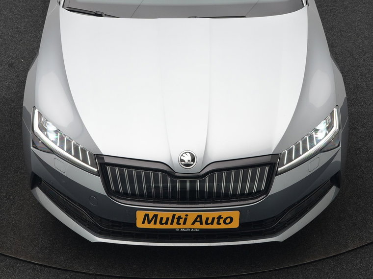 Vehicle Image 36
