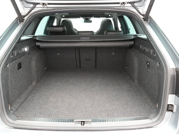 Vehicle Image 38