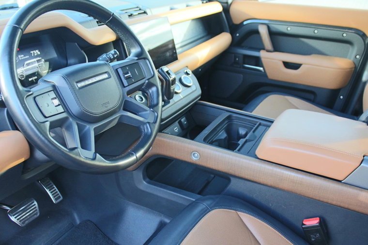 Vehicle Image 11