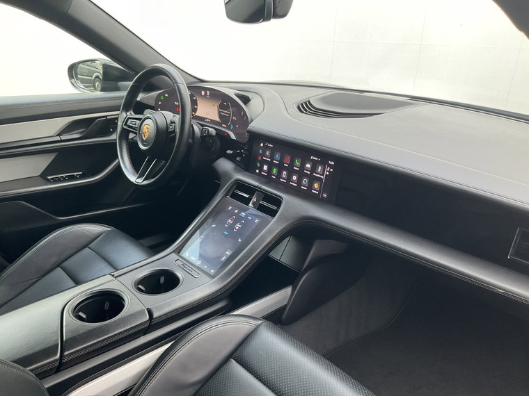 Vehicle Image 39