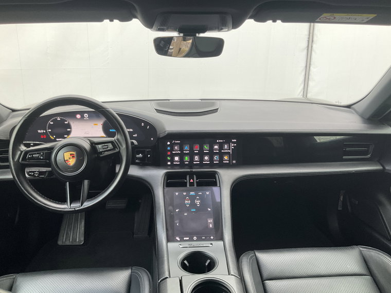 Vehicle Image 42