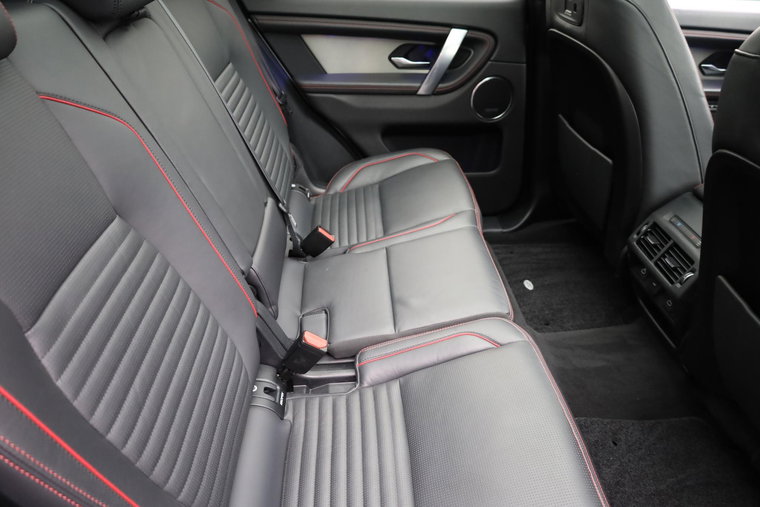Vehicle Image 38