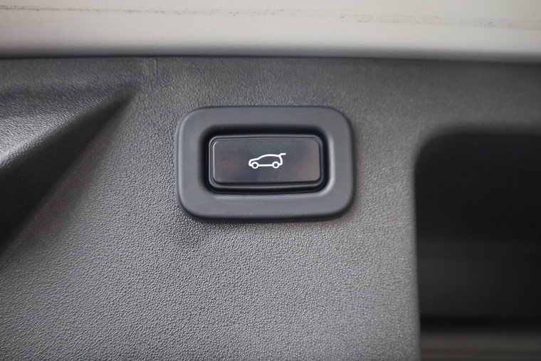 Vehicle Image 47