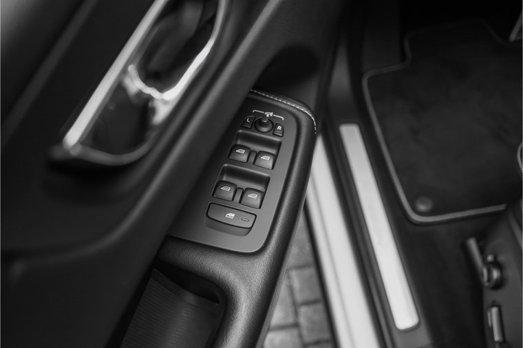 Vehicle Image 45