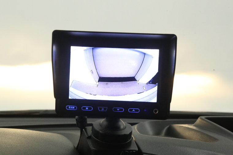 Vehicle Image 16