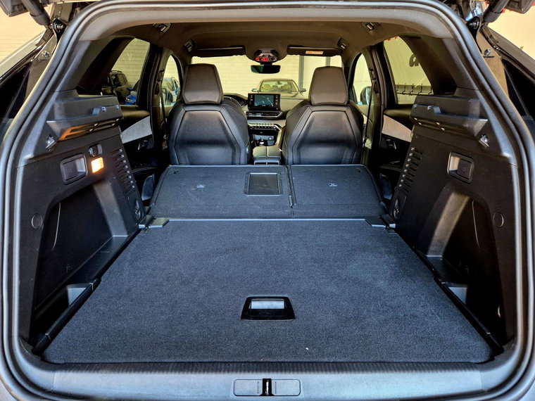 Vehicle Image 37