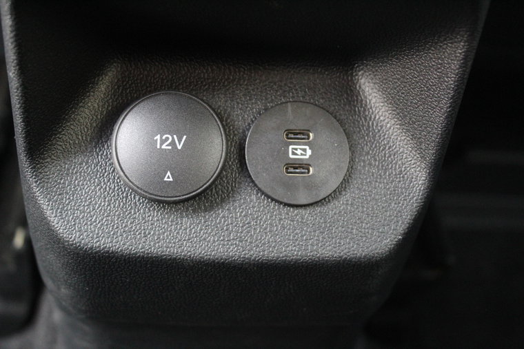 Vehicle Image 36