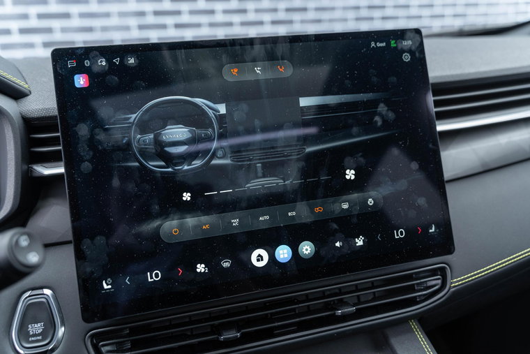 Vehicle Image 21