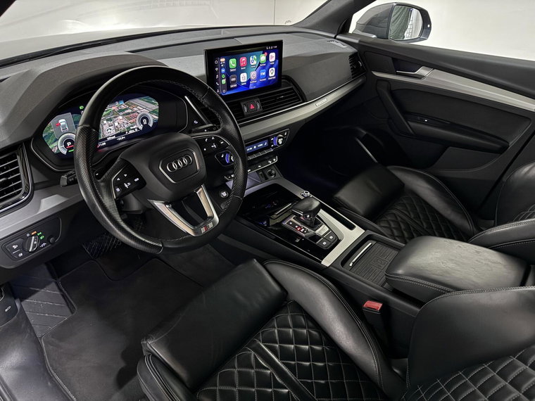 Vehicle Image 15