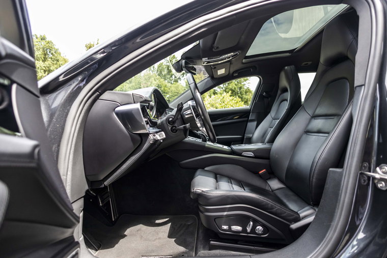 Vehicle Image 22