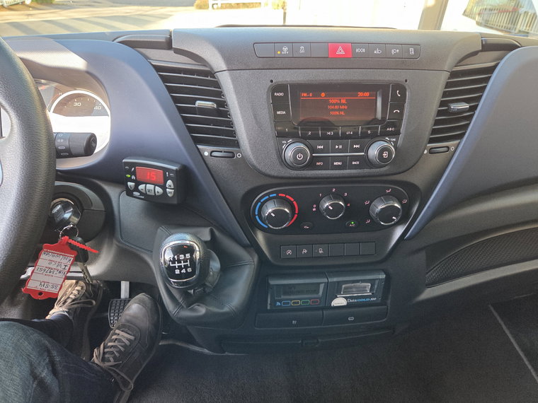 Vehicle Image 26