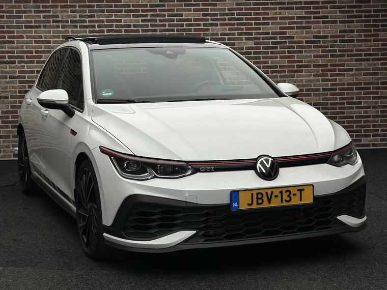 Vehicle Image 28