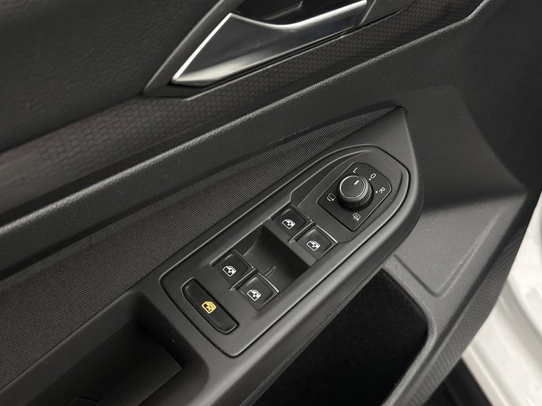 Vehicle Image 45