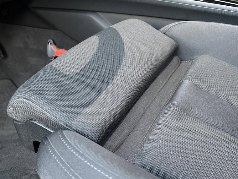 Vehicle Image 42