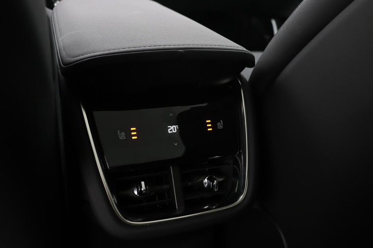 Vehicle Image 41