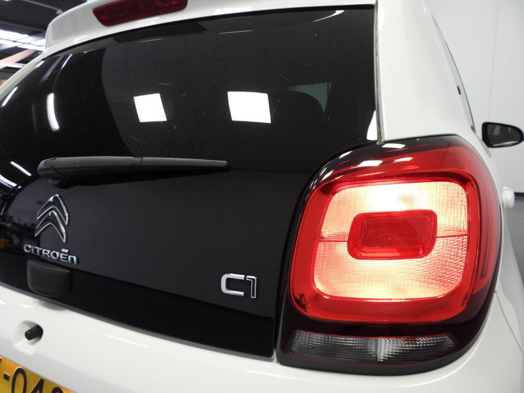 Vehicle Image 20