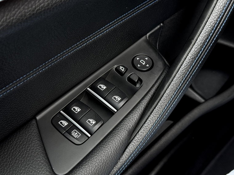 Vehicle Image 50