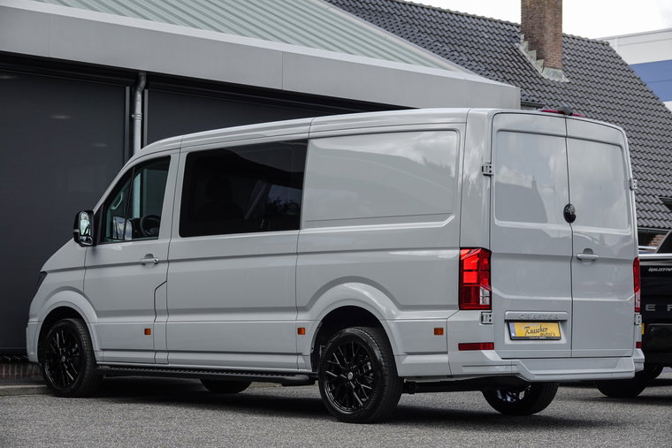 Vehicle Image 22