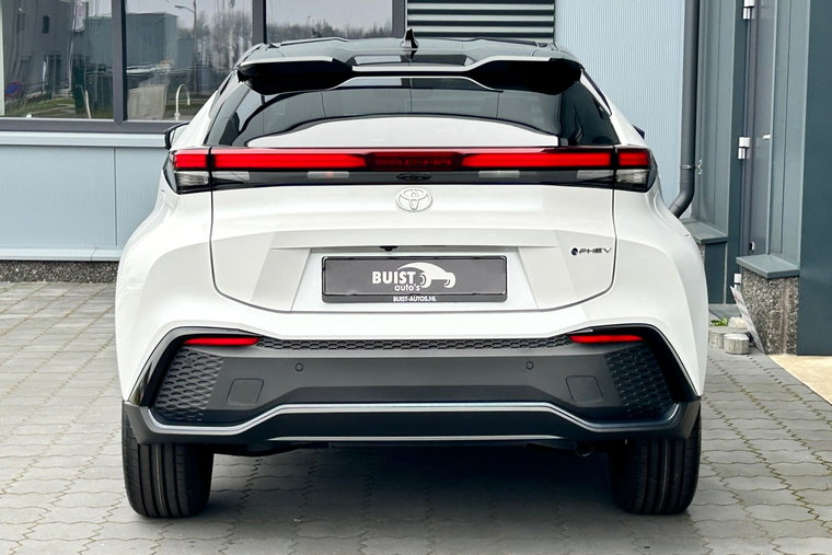 Vehicle Image 27