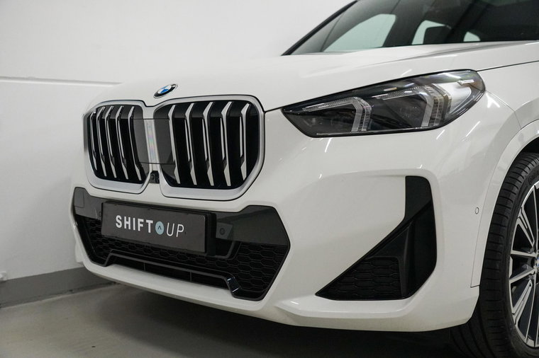 Vehicle Image 40