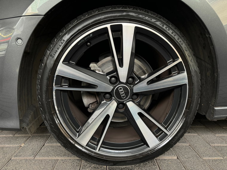 Vehicle Image 20