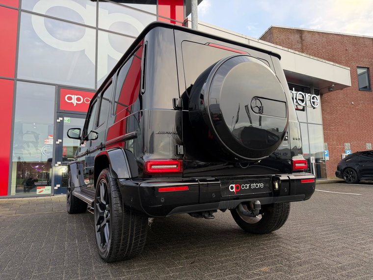 Vehicle Image 7