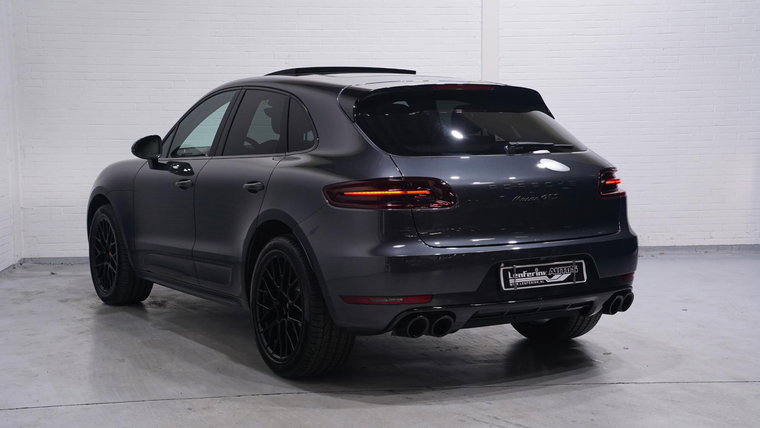 Vehicle Image 45