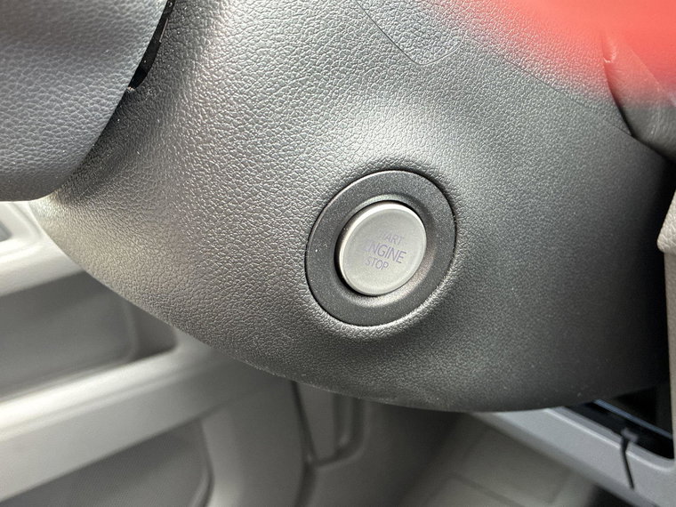 Vehicle Image 26